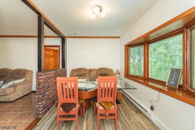 19 Skyland Ave, Wanaque Boro, NJ 07420