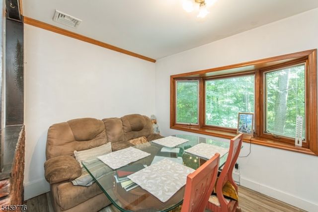 19 Skyland Ave, Wanaque Boro, NJ 07420