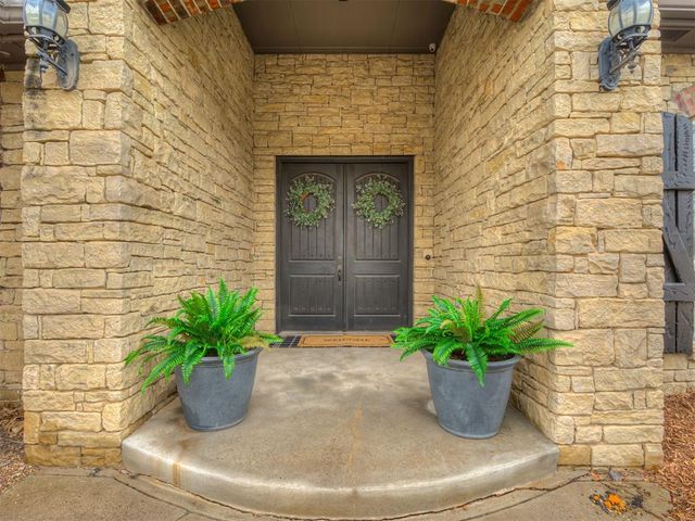 1600 SW 113th Place, Oklahoma City, OK 73170