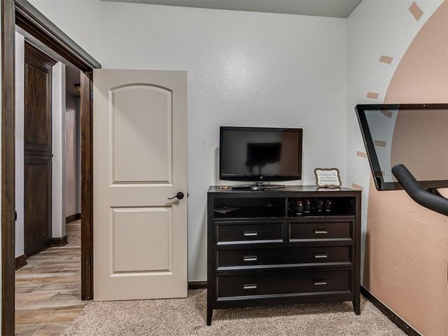 1600 SW 113th Place, Oklahoma City, OK 73170