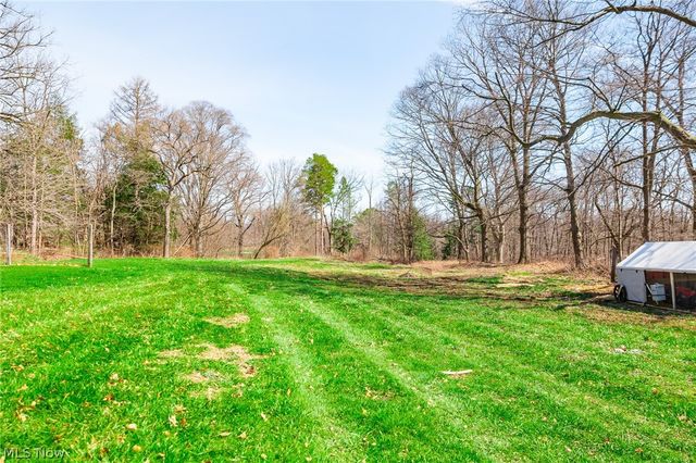 327 Briarhill Drive, Rittman, OH 44270