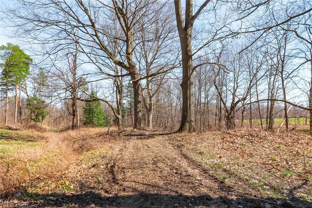 327 Briarhill Drive, Rittman, OH 44270