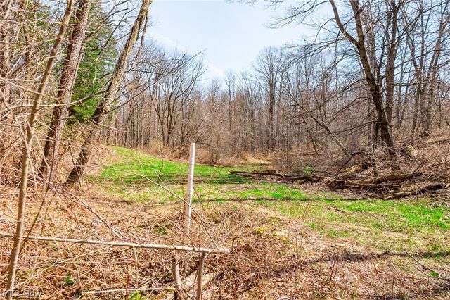 327 Briarhill Drive, Rittman, OH 44270