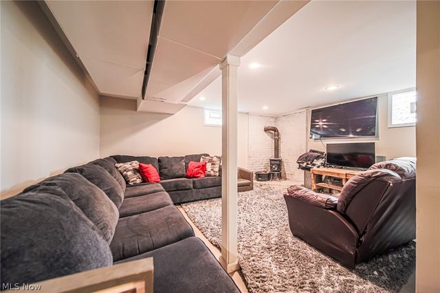 327 Briarhill Drive, Rittman, OH 44270