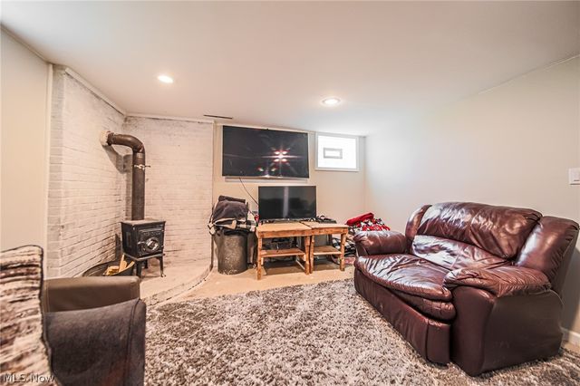 327 Briarhill Drive, Rittman, OH 44270