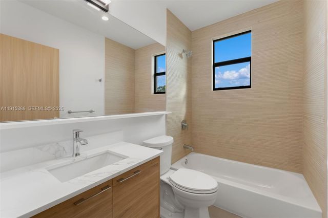 1366 SW 15th St, Miami, FL 33145