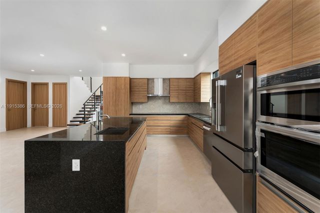 1366 SW 15th St, Miami, FL 33145