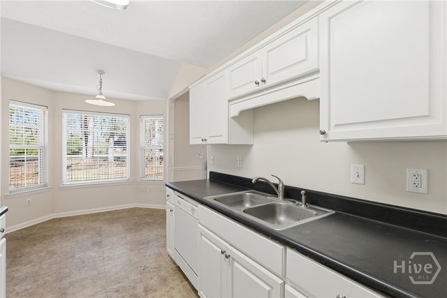 107 Egrets Way Lane, Richmond Hill, GA 31324