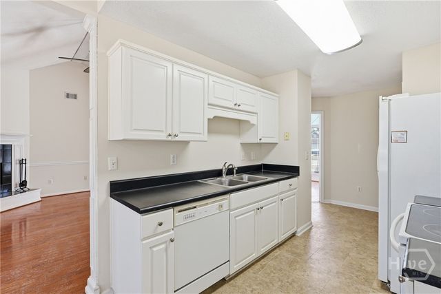 107 Egrets Way Lane, Richmond Hill, GA 31324