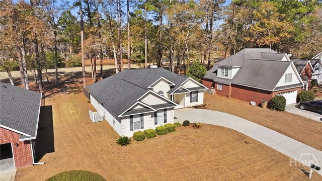 107 Egrets Way Lane, Richmond Hill, GA 31324