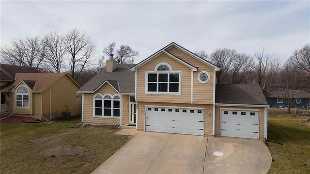 13408 Bristol Avenue, Grandview, MO 64030