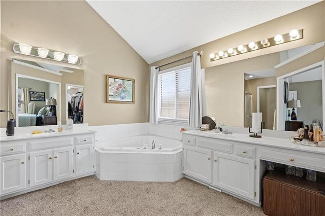 13408 Bristol Avenue, Grandview, MO 64030