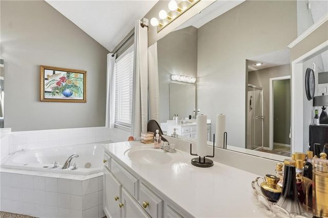 13408 Bristol Avenue, Grandview, MO 64030