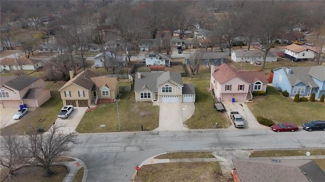 13408 Bristol Avenue, Grandview, MO 64030