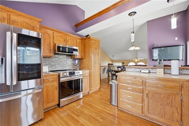 13408 Bristol Avenue, Grandview, MO 64030