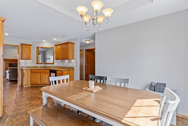 867 W Sole Drive, Nixa, MO 65714