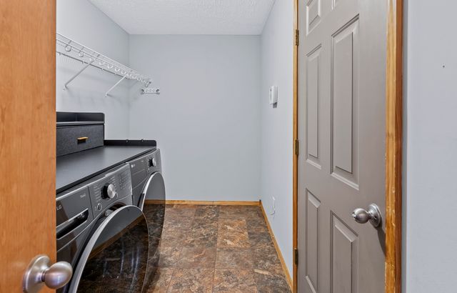 867 W Sole Drive, Nixa, MO 65714