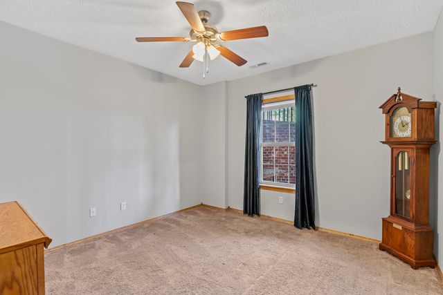 867 W Sole Drive, Nixa, MO 65714