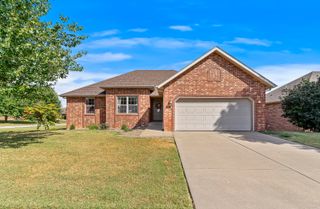 867 W Sole Drive, Nixa, MO 65714