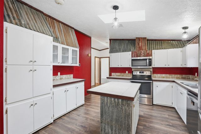 1461 CR 320, Glen Rose, TX 76043