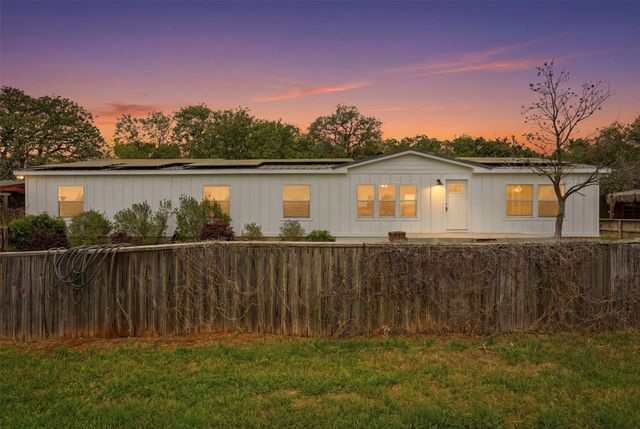 1461 CR 320, Glen Rose, TX 76043