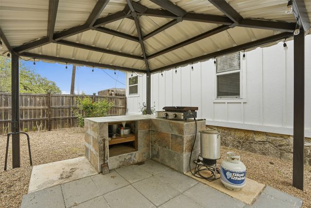 1461 CR 320, Glen Rose, TX 76043