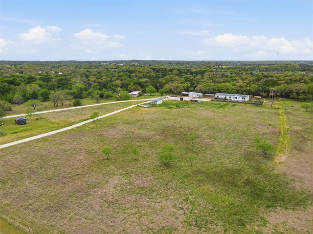1461 CR 320, Glen Rose, TX 76043