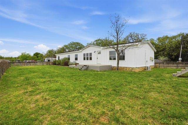 1461 CR 320, Glen Rose, TX 76043