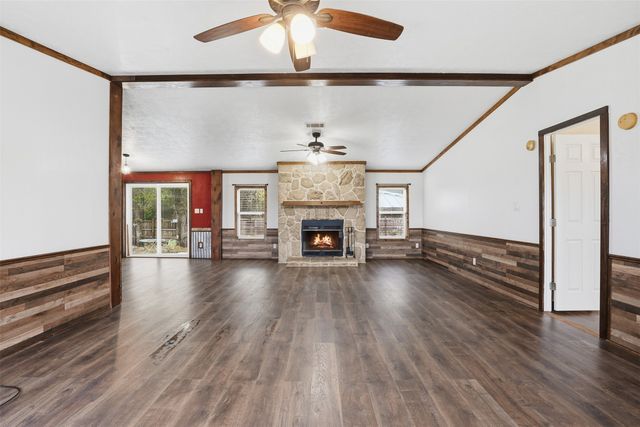 1461 CR 320, Glen Rose, TX 76043