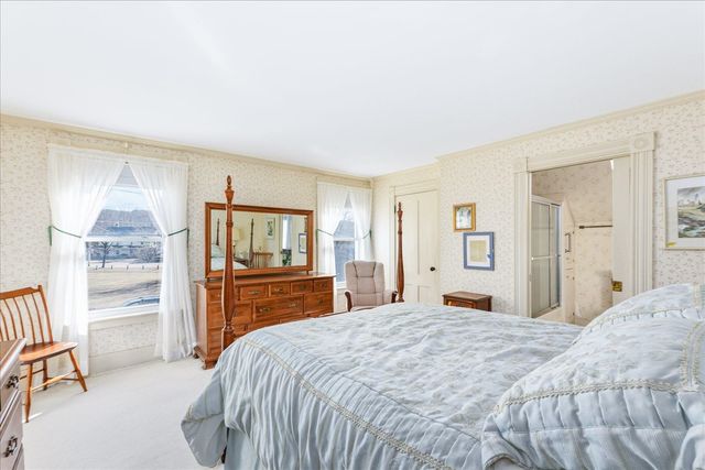 22 Gilsum Street, Keene, NH 03431