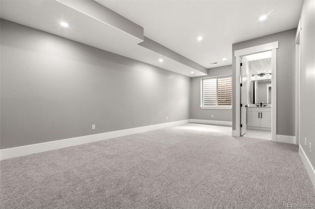 6776 S Flanders Court, Centennial, CO 80016