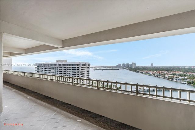 2 Grove Isle Dr BPH10, Miami, FL 33133