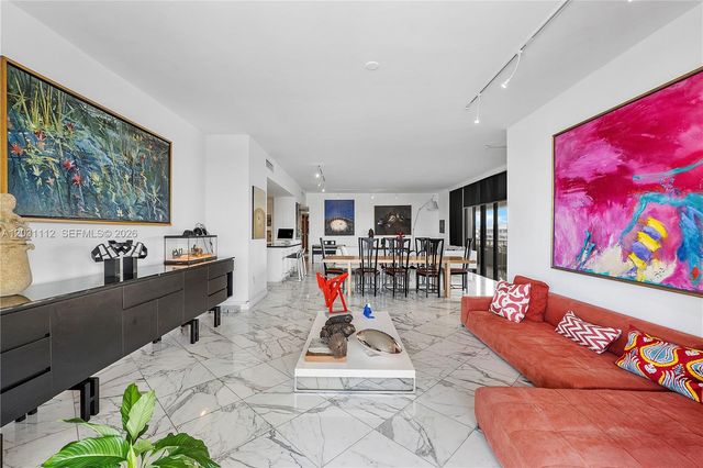 2 Grove Isle Dr BPH10, Miami, FL 33133