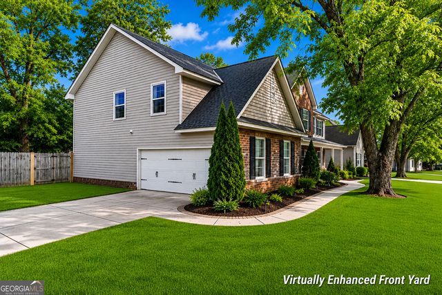 126 Meadows Walk Drive, Byron, GA 31008