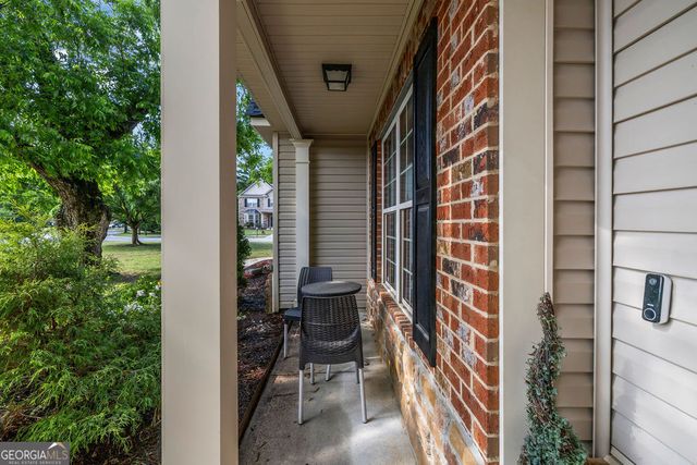 126 Meadows Walk Drive, Byron, GA 31008