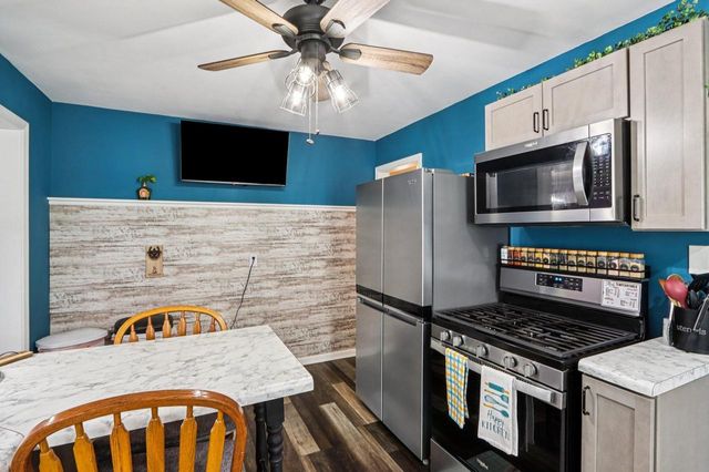 1104 Lathrop AVENUE, Racine, WI 53405