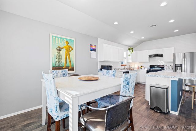 10014 E 110th Place North, Owasso, OK 74055