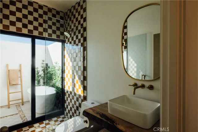 2576 Sunny Vista Rd, Joshua Tree, CA 92252