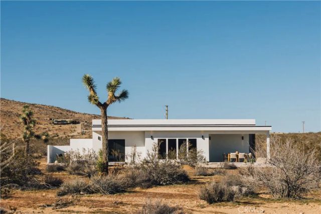 2576 Sunny Vista Rd, Joshua Tree, CA 92252