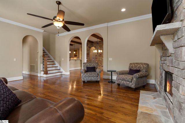 8 Arezzo Drive, Greenville, SC 29609