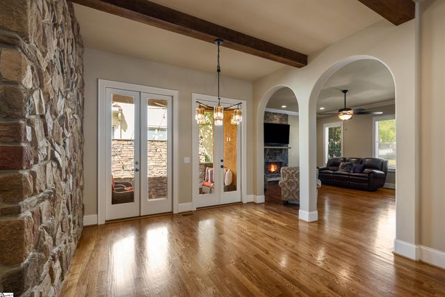 8 Arezzo Drive, Greenville, SC 29609