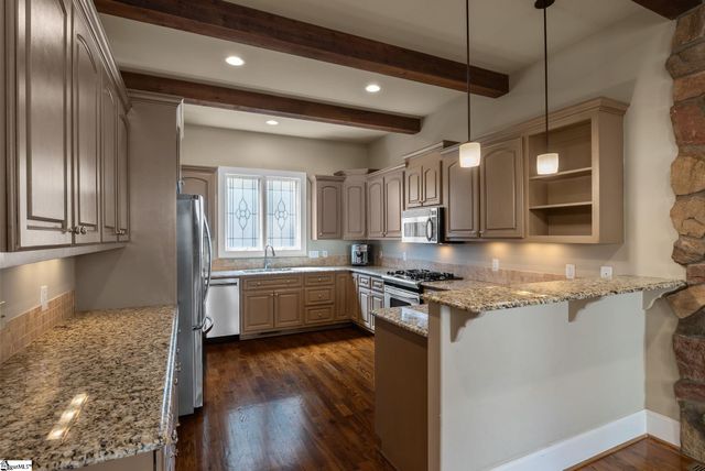 8 Arezzo Drive, Greenville, SC 29609