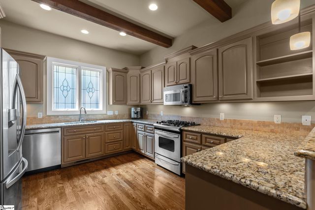 8 Arezzo Drive, Greenville, SC 29609