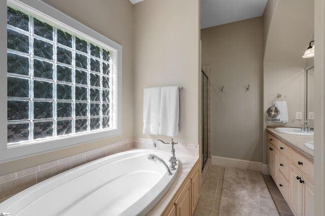 8 Arezzo Drive, Greenville, SC 29609