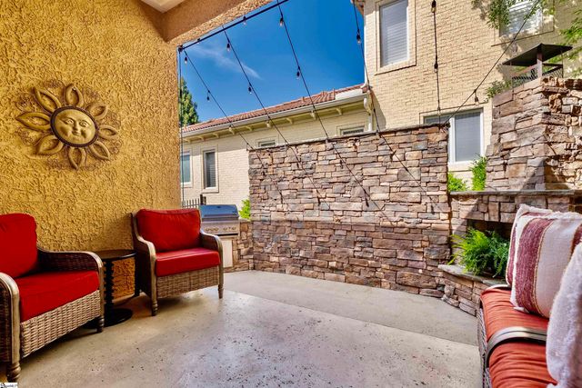 8 Arezzo Drive, Greenville, SC 29609