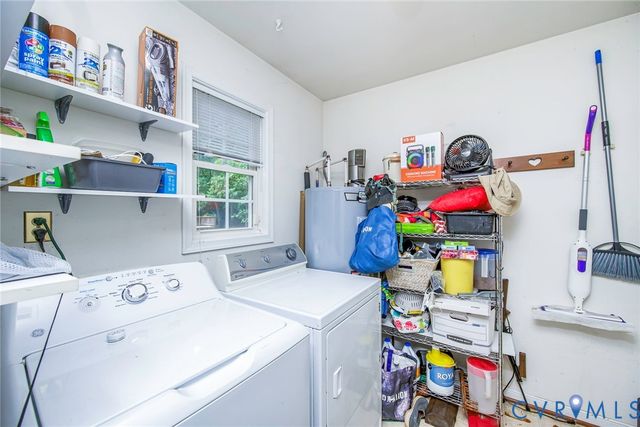 424 N James St, Ashland, VA 23005