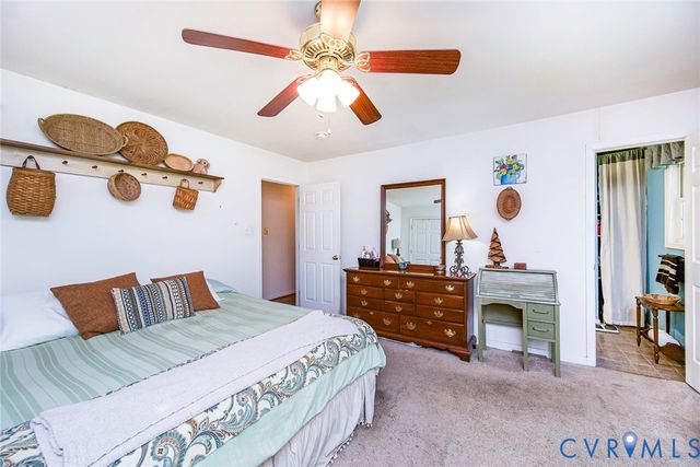424 N James St, Ashland, VA 23005