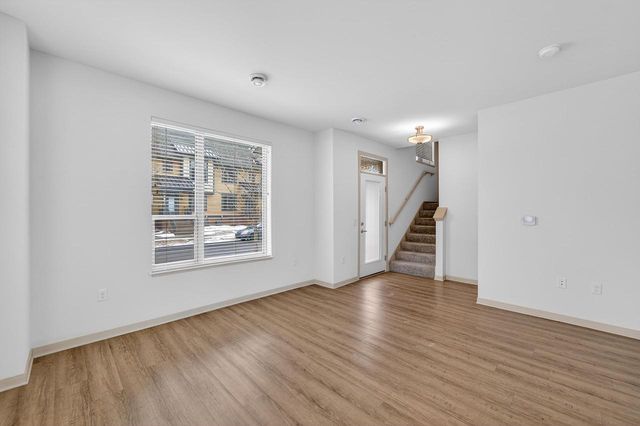 2817 No Oaks Ridge, Fitchburg, WI 53711