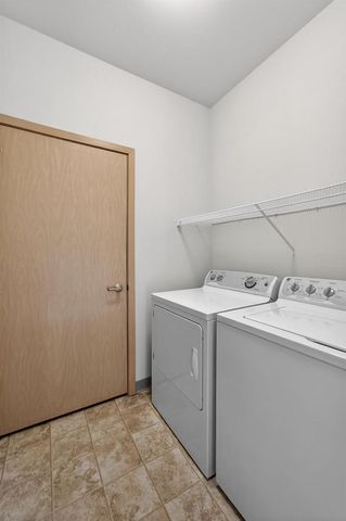 2817 No Oaks Ridge, Fitchburg, WI 53711