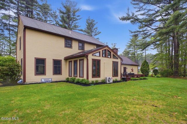 18 Revere Road, Queensbury, NY 12804